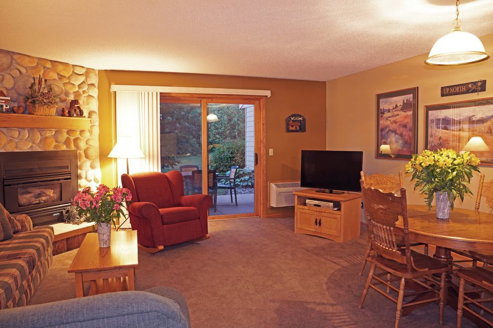 Sugar Lake Lodge Гранд Рапидс Екстериор снимка